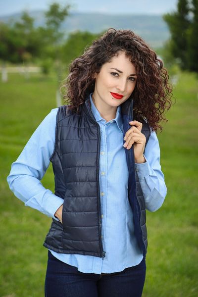 9110-D CHALECO BRILLOSO DAMA